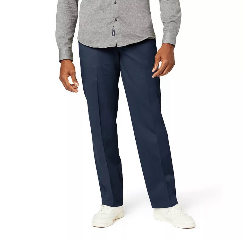 Men’s Dockers Workday Khaki Classic Fit Smart 360 Flex | Blue W 30 L 30 | NWT